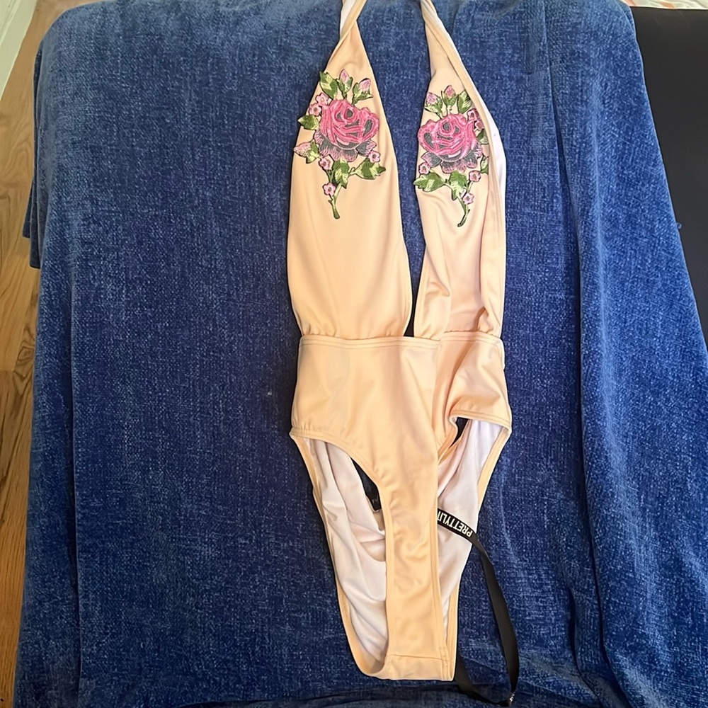 Pretty Little Thing Rose Appliqué Halter One Piece Sexy Bikini Swimsuit Size 14
